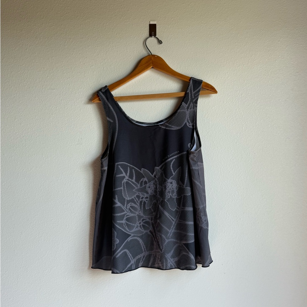 Women’s Kini Zamora blouse size Medium